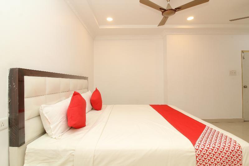 Oyo 37499 Saba Service Apartments Hyderabad Exterior foto